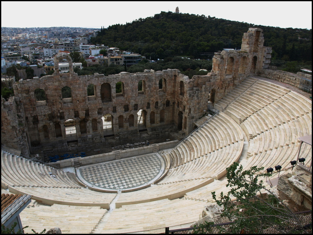 Atény 2